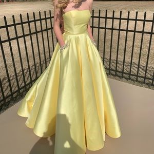 Prom Dress with Pockets